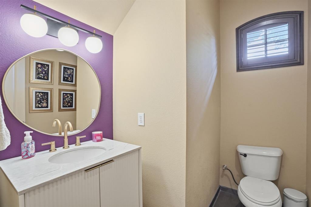 700 Briar Ridge Drive Property Photo 32