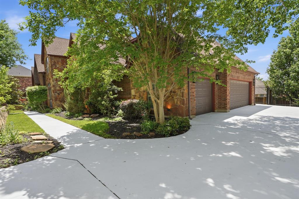 700 Briar Ridge Drive Property Photo 40