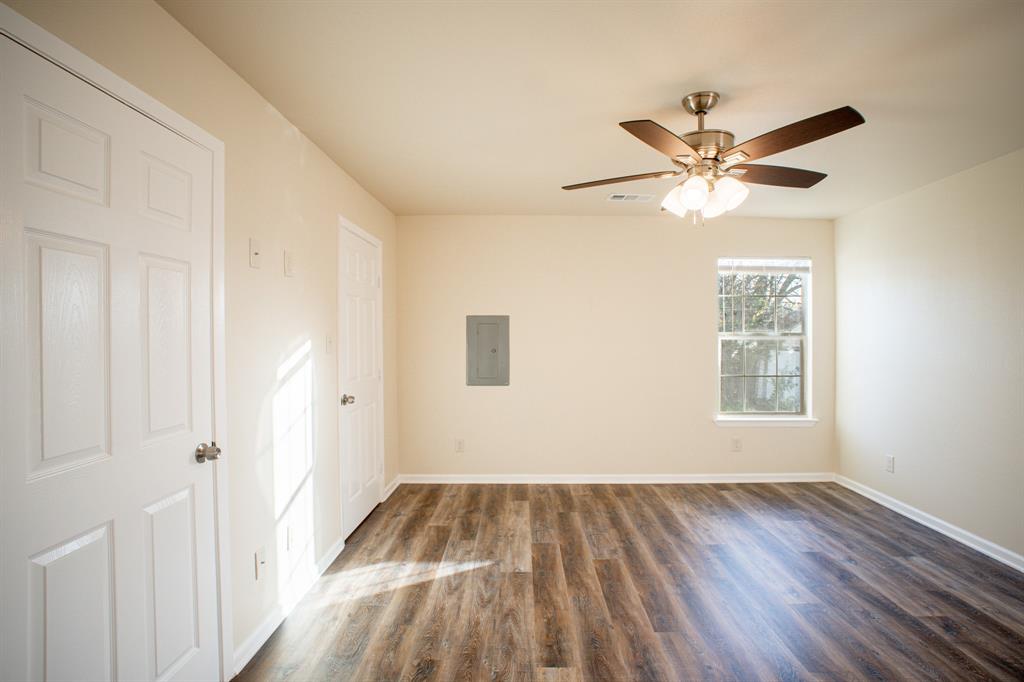 903 N Kaufman Property Photo 22