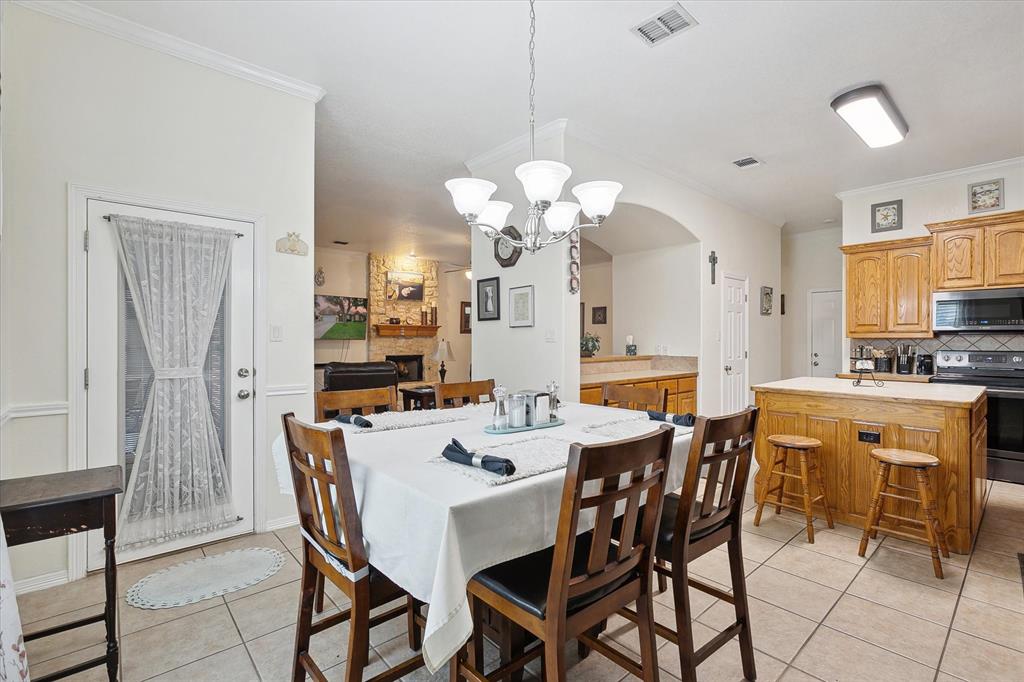 568 Willowview Drive Property Photo 15