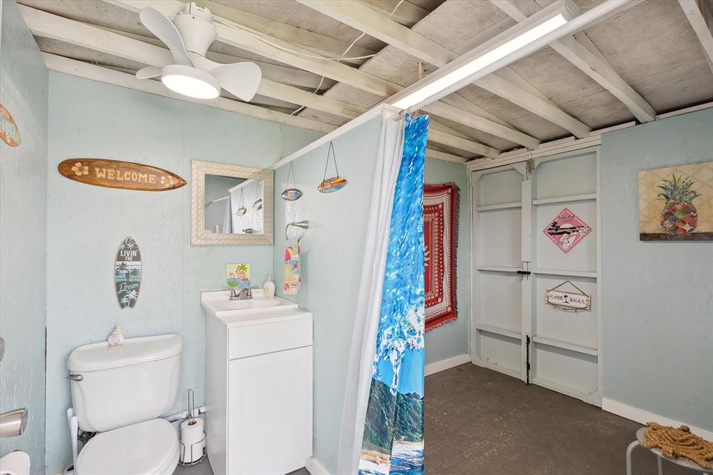 568 Willowview Drive Property Photo 29