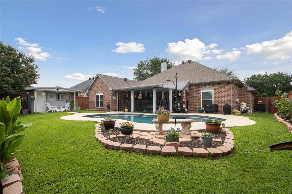 568 Willowview Drive Property Photo 30