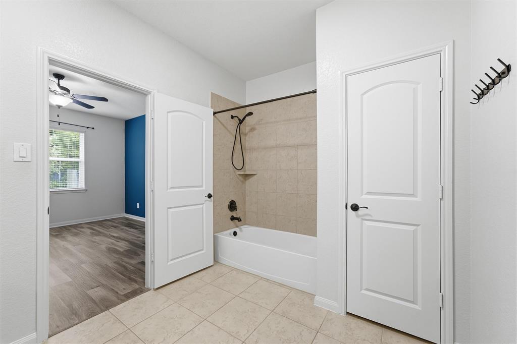 7707 Boulder Sunstone Lane Property Photo 18