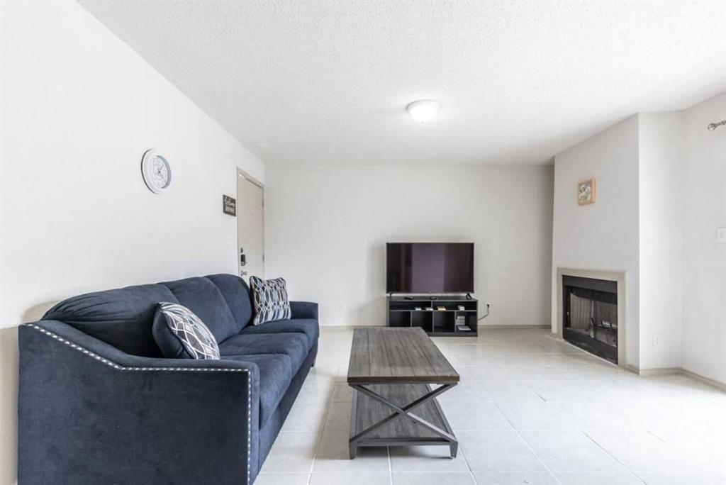 7431 Holly Hill Drive 206 Property Photo 7