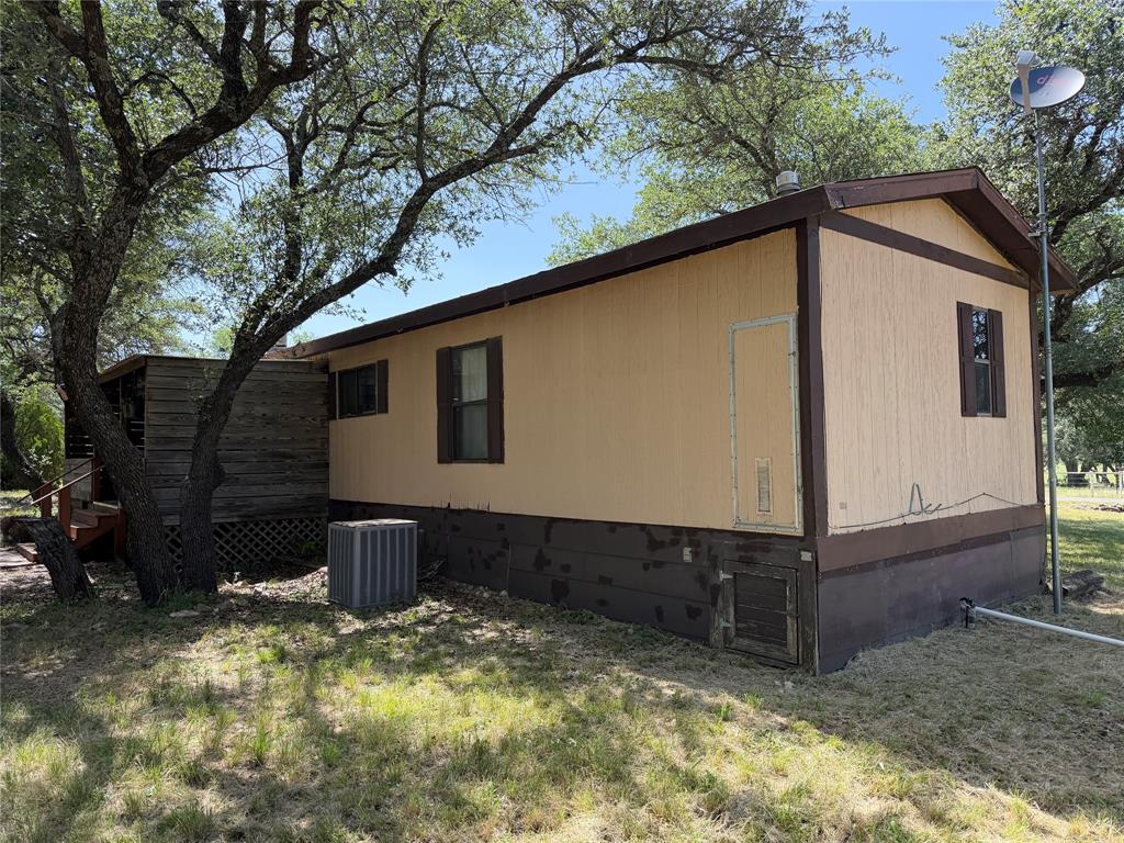 251 Country Oaks Lane Property Photo 18