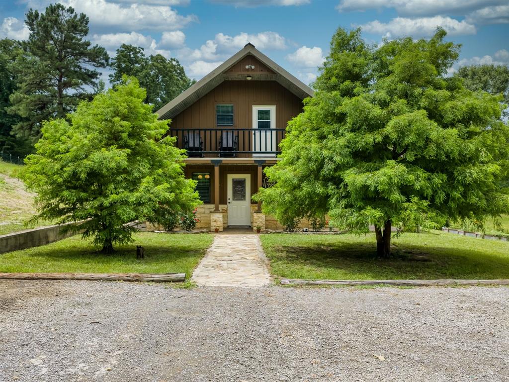 4240 County Road 2107 Property Photo 6