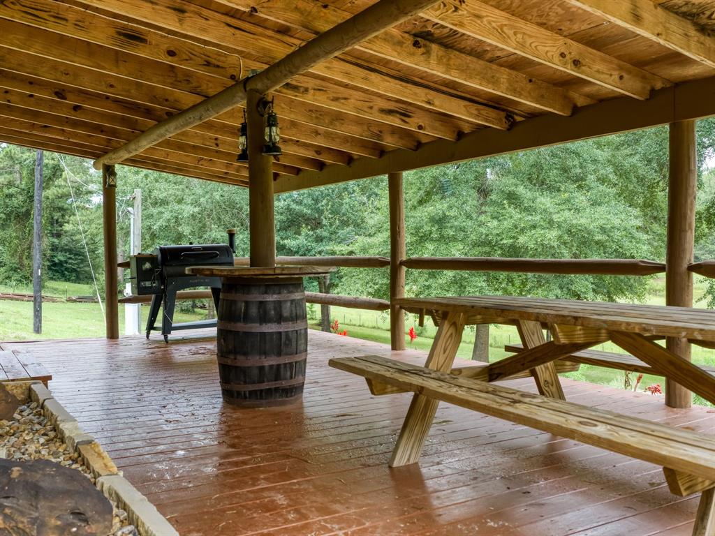 4240 County Road 2107 Property Photo 29