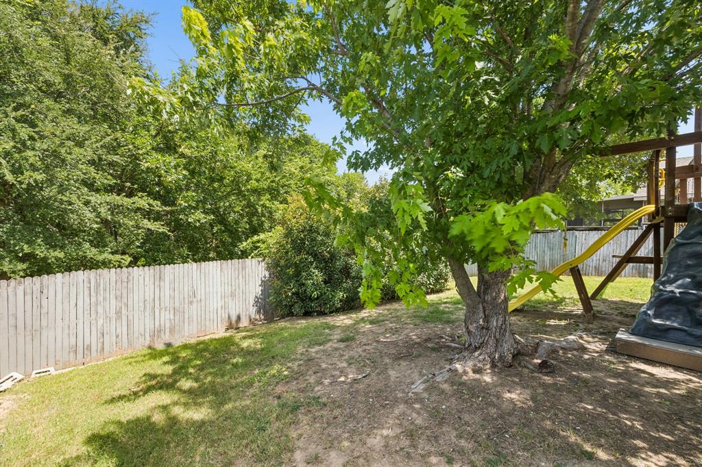 1608 Black Willow Trail Property Photo 9