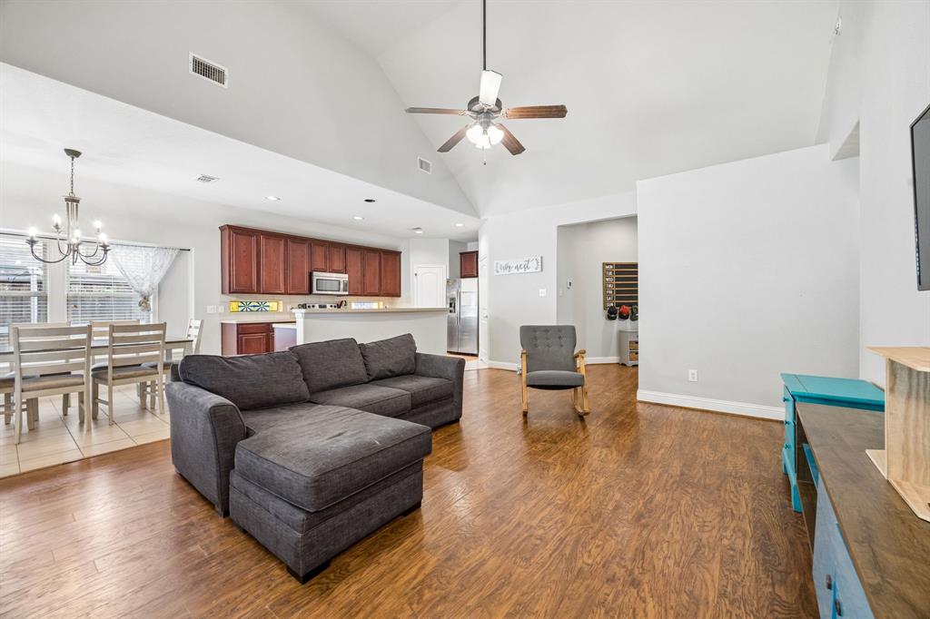 1608 Black Willow Trail Property Photo 19