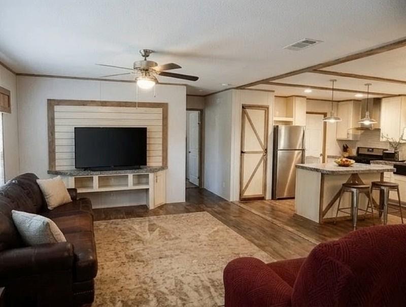8909 Fm 1795 Property Photo 5