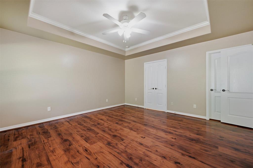 2704 Rex Cruse Drive Property Photo 20