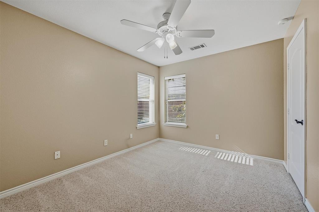 2704 Rex Cruse Drive Property Photo 26