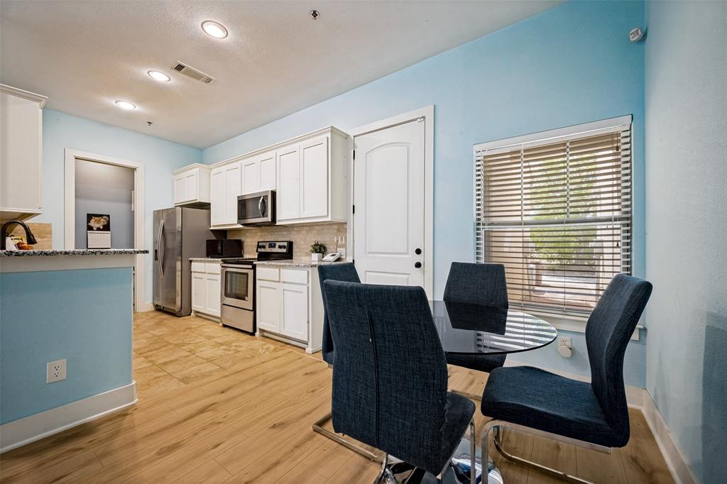 3037 Solana Circle Property Photo 13