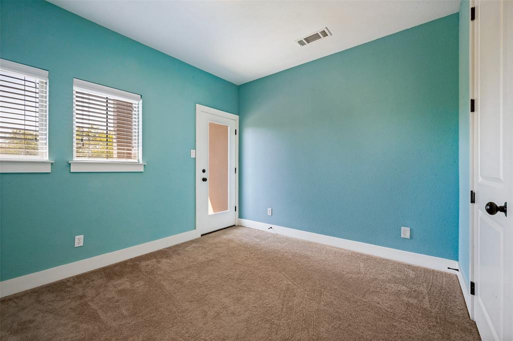 3037 Solana Circle Property Photo 21