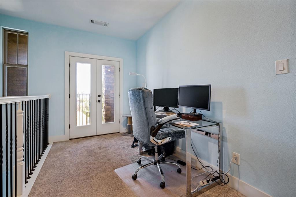 3037 Solana Circle Property Photo 24