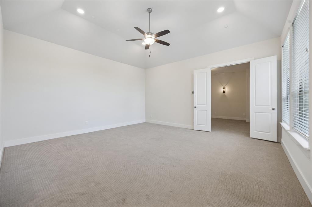 5200 Norwick Drive Property Photo 33