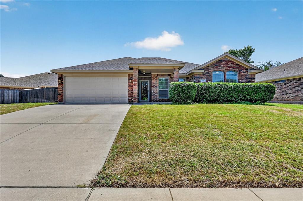 431 Nutmeg Property Photo 1
