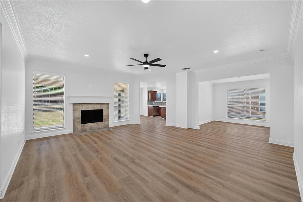 431 Nutmeg Property Photo 4