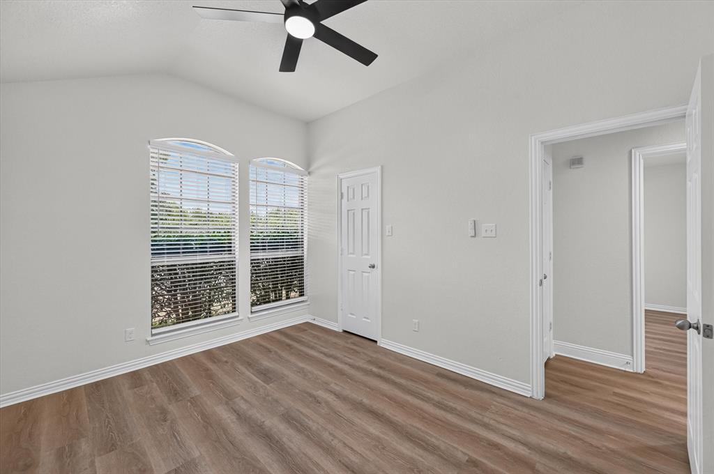 431 Nutmeg Property Photo 23