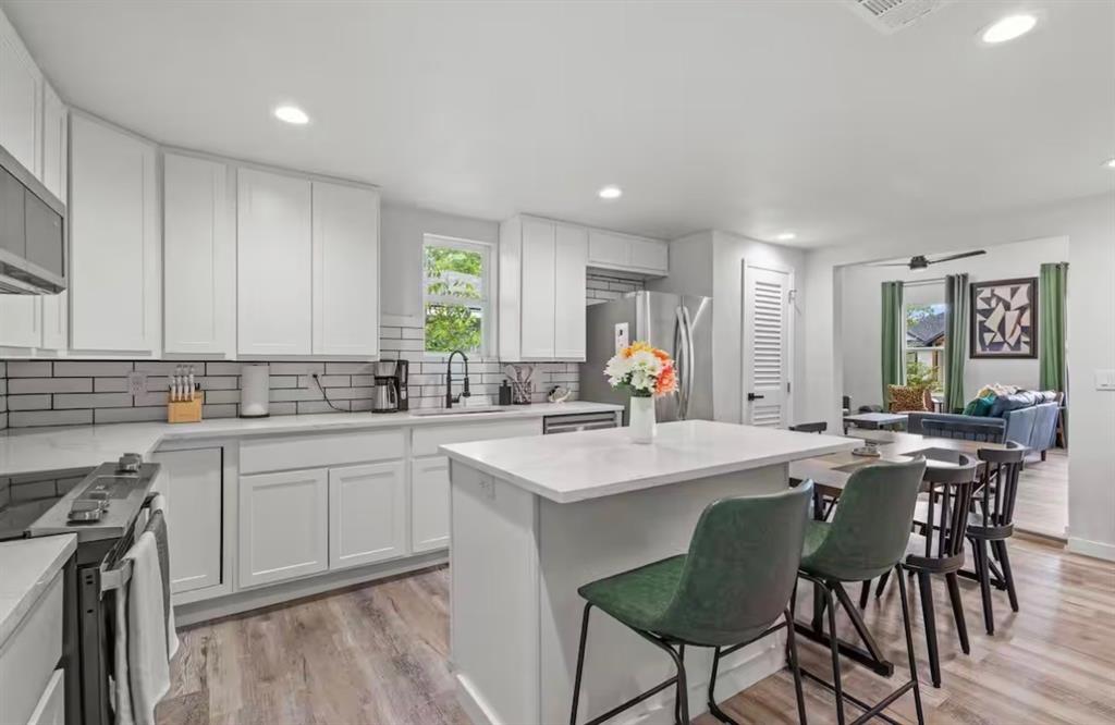 506 W Owing Street Property Photo 6