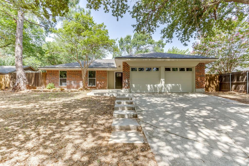 2709 Springbrooke Drive Property Photo 1