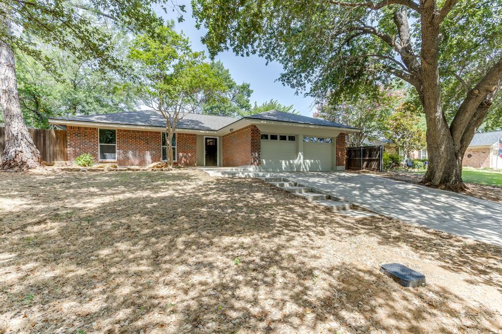 2709 Springbrooke Drive Property Photo 12