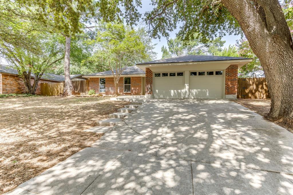 2709 Springbrooke Drive Property Photo 13