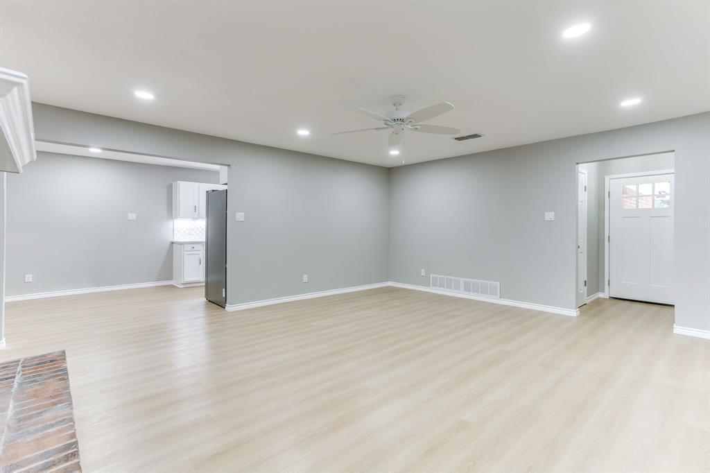2709 Springbrooke Drive Property Photo 18
