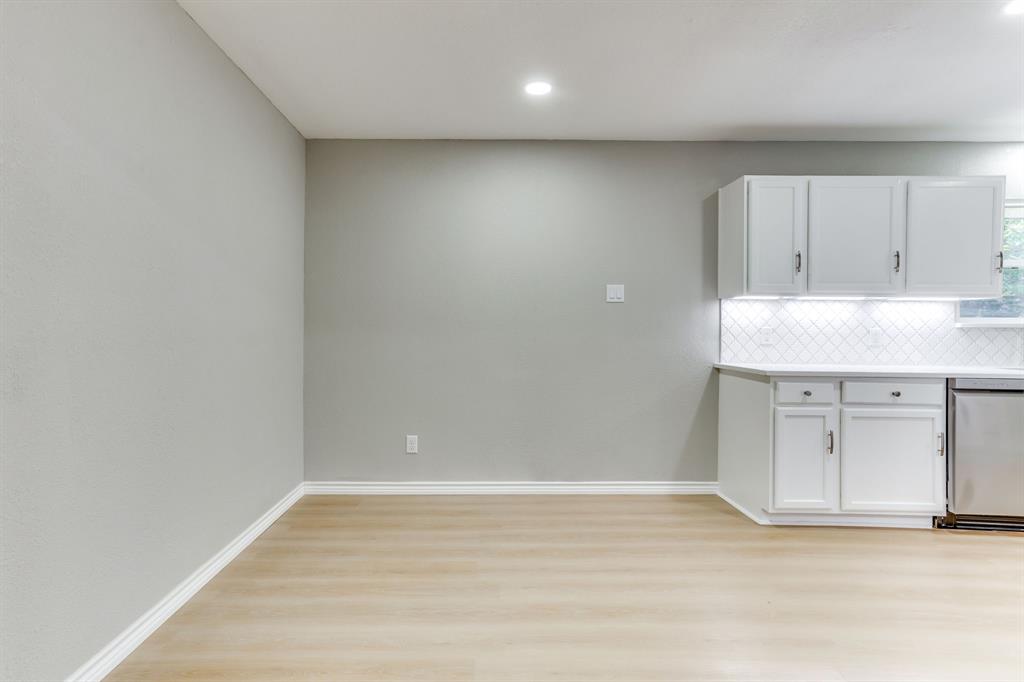 2709 Springbrooke Drive Property Photo 23
