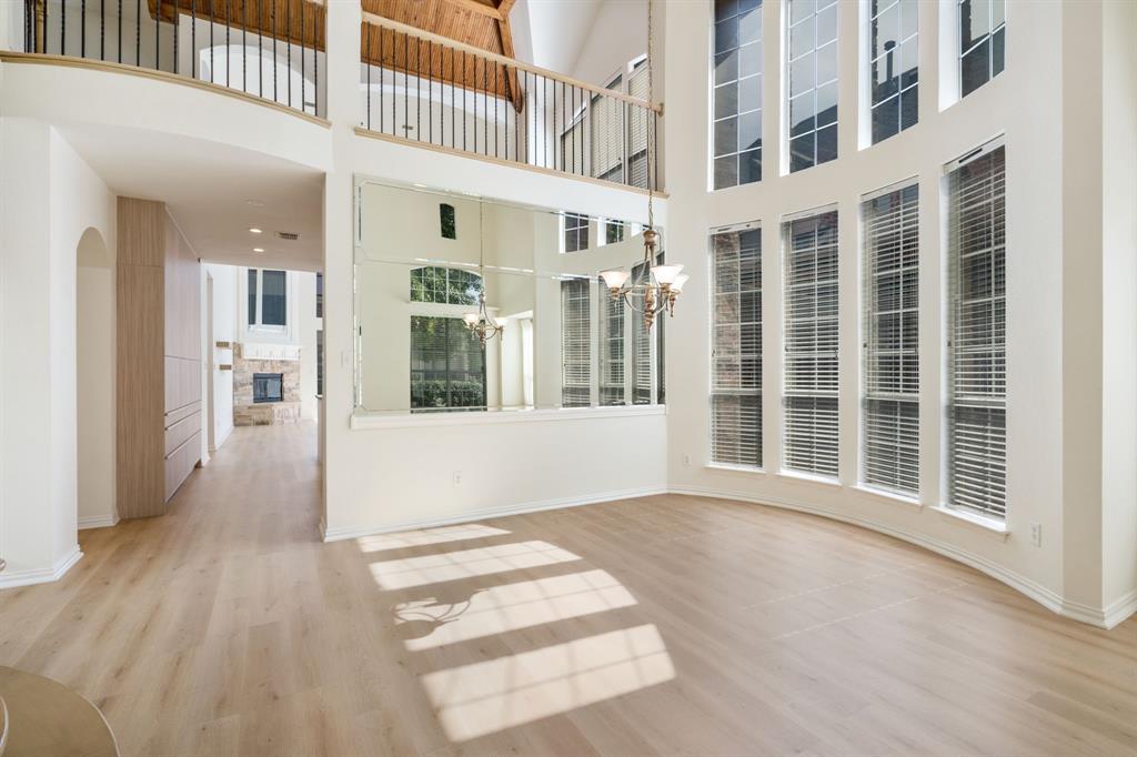 2344 Chenault Drive Property Photo 8