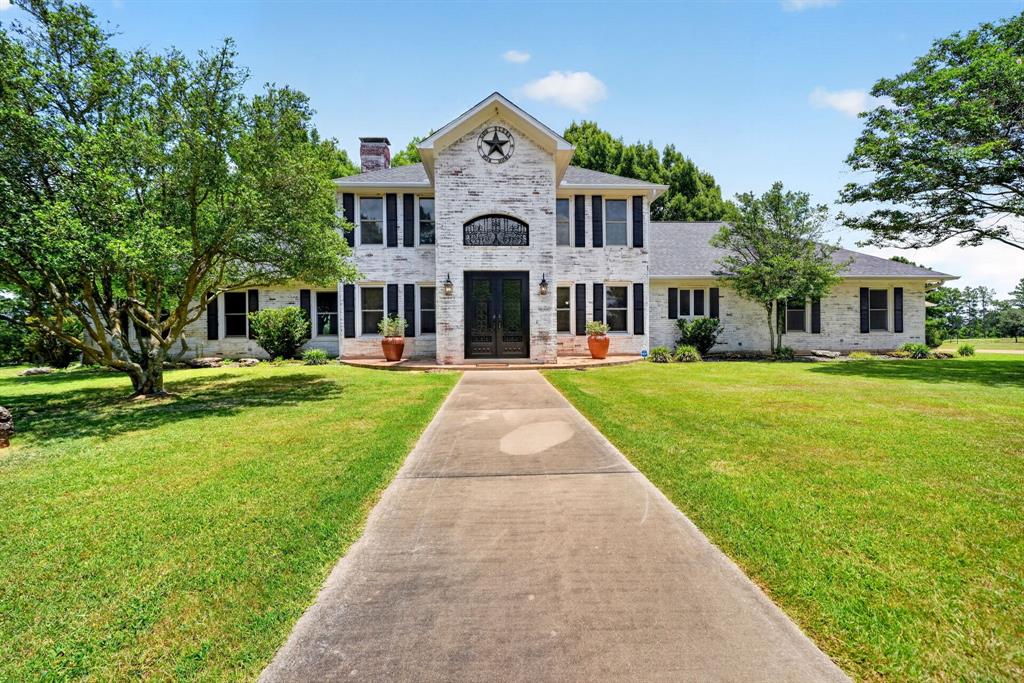 1201 Robbins Road Property Photo 4