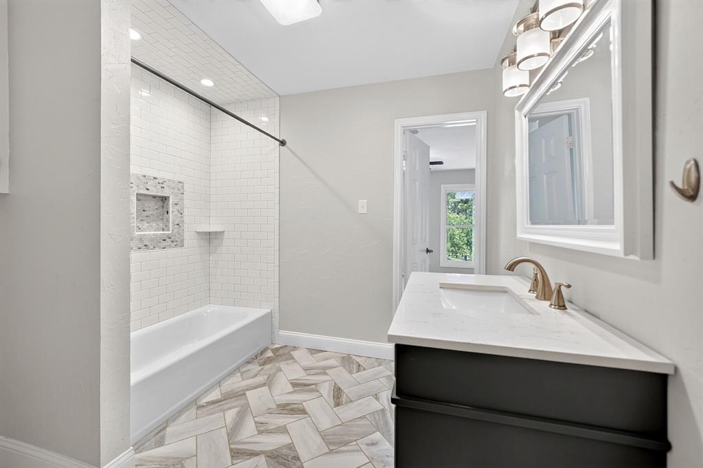 1201 Robbins Road Property Photo 27