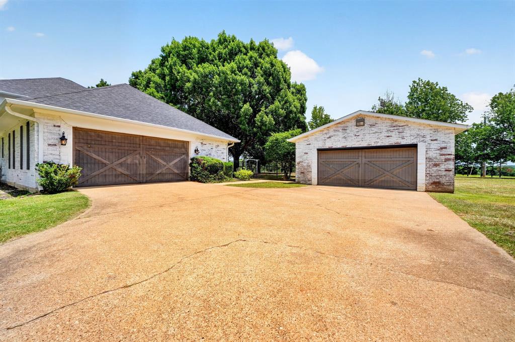 1201 Robbins Road Property Photo 35