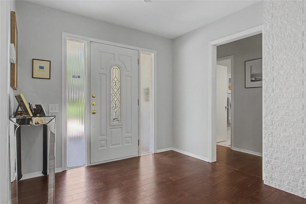 1921 Dakar Road Property Photo 7