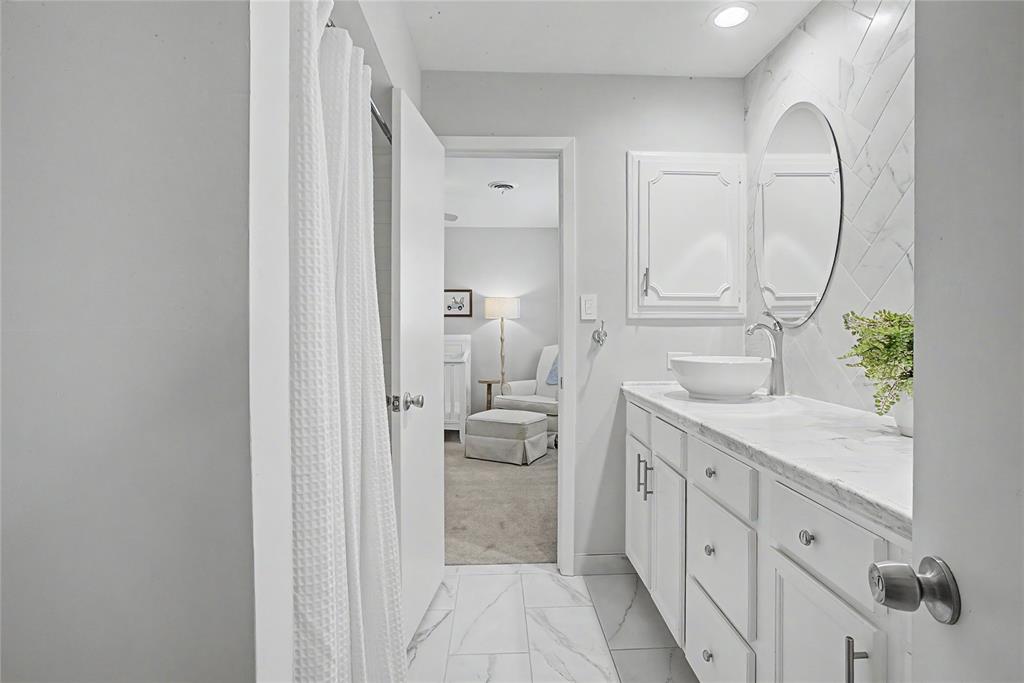 1921 Dakar Road Property Photo 24