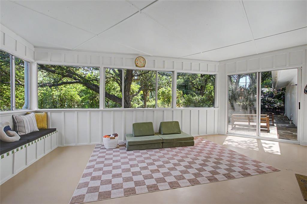 1921 Dakar Road Property Photo 28