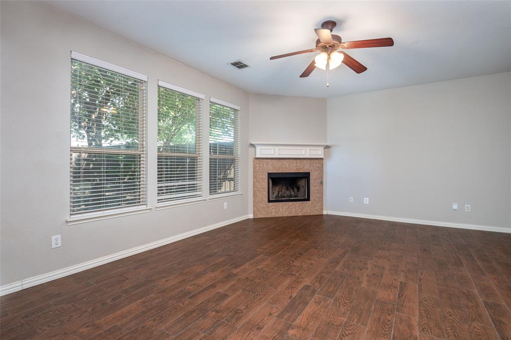 3904 Ironstone Lane Property Photo 5