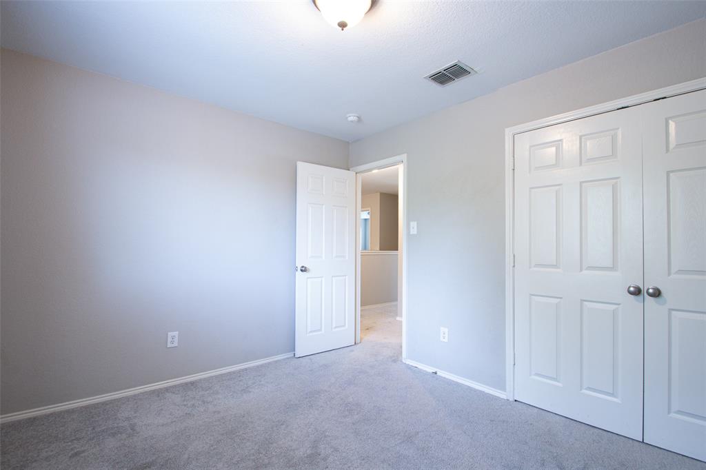 3904 Ironstone Lane Property Photo 14