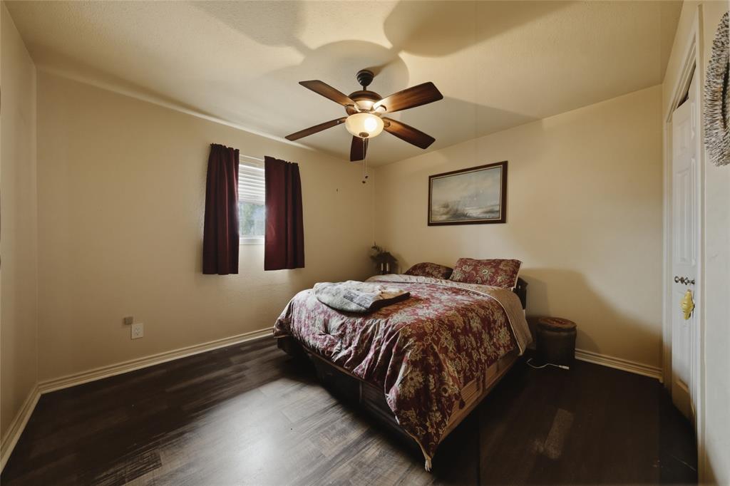 21282 Southwind Drive Property Photo 13