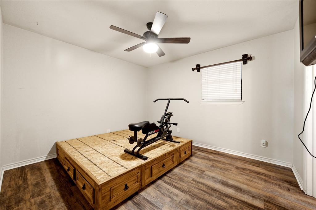 21282 Southwind Drive Property Photo 14