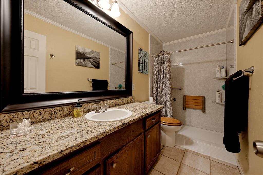 21282 Southwind Drive Property Photo 15