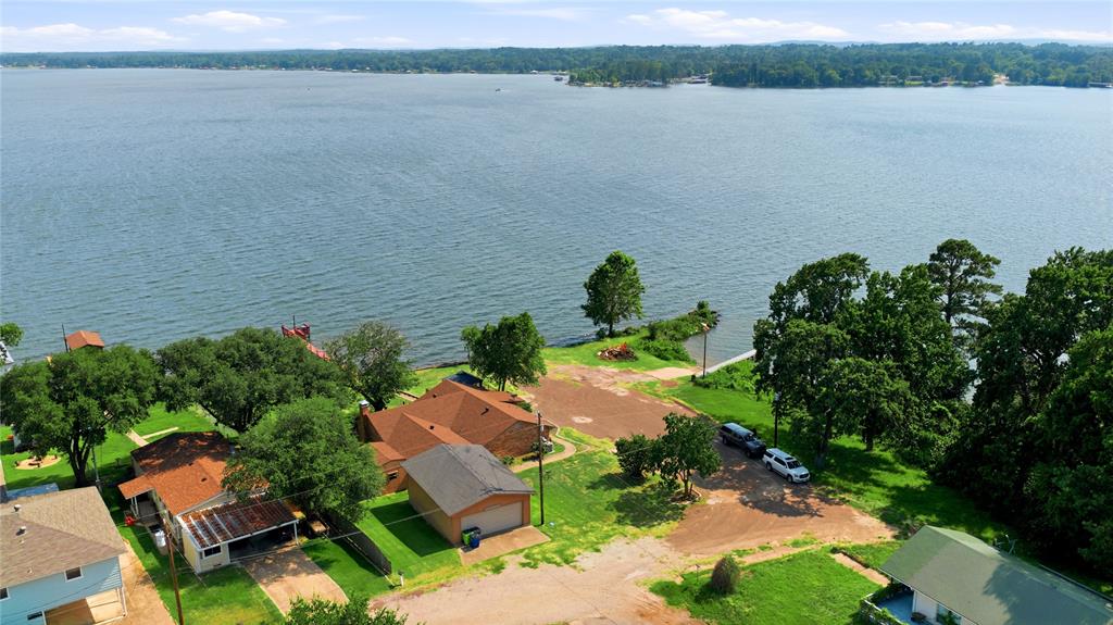 21282 Southwind Drive Property Photo 24
