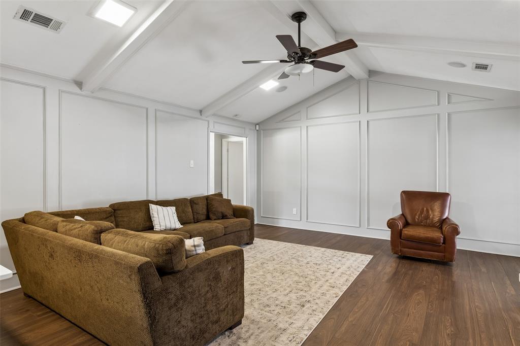 602 Wentworth Drive Property Photo 23