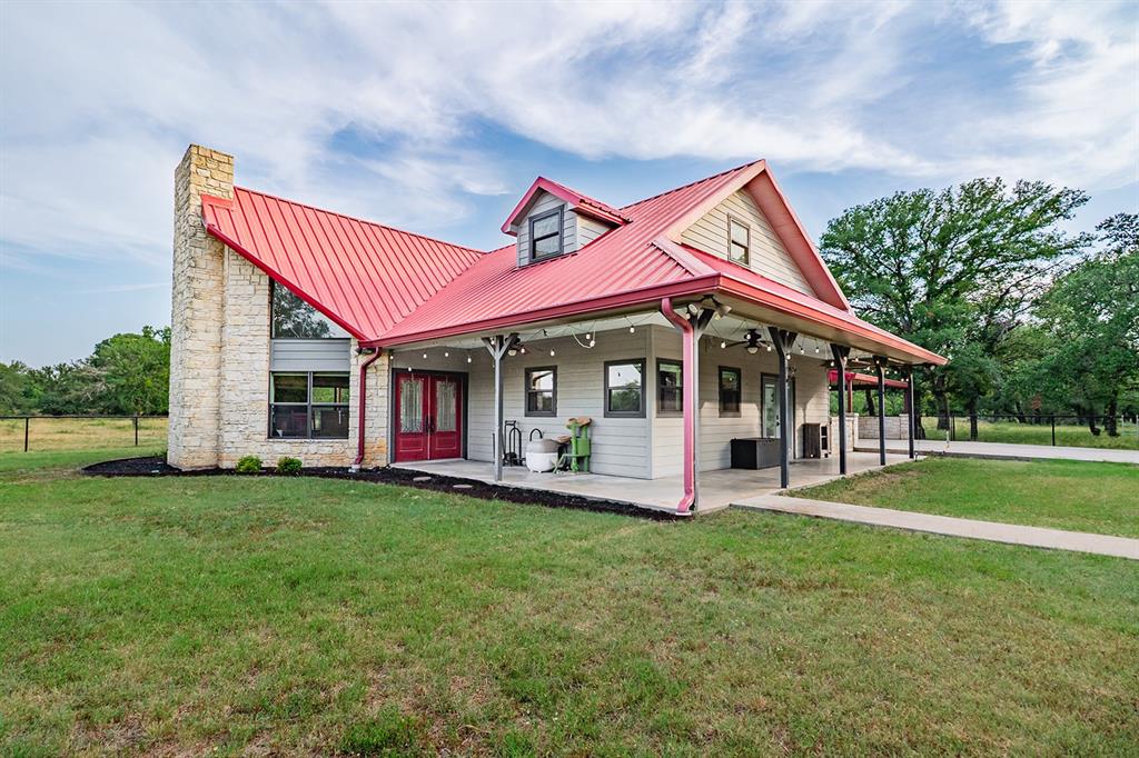 28 Cr 458 Property Photo 1