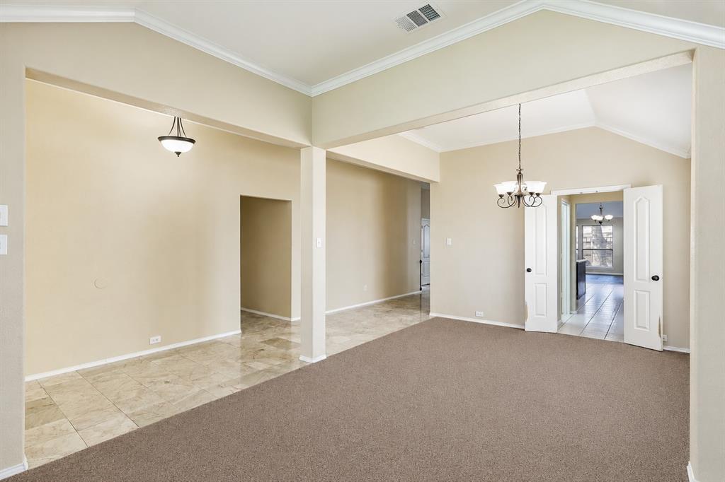 3812 Acacia Trail Property Photo 5