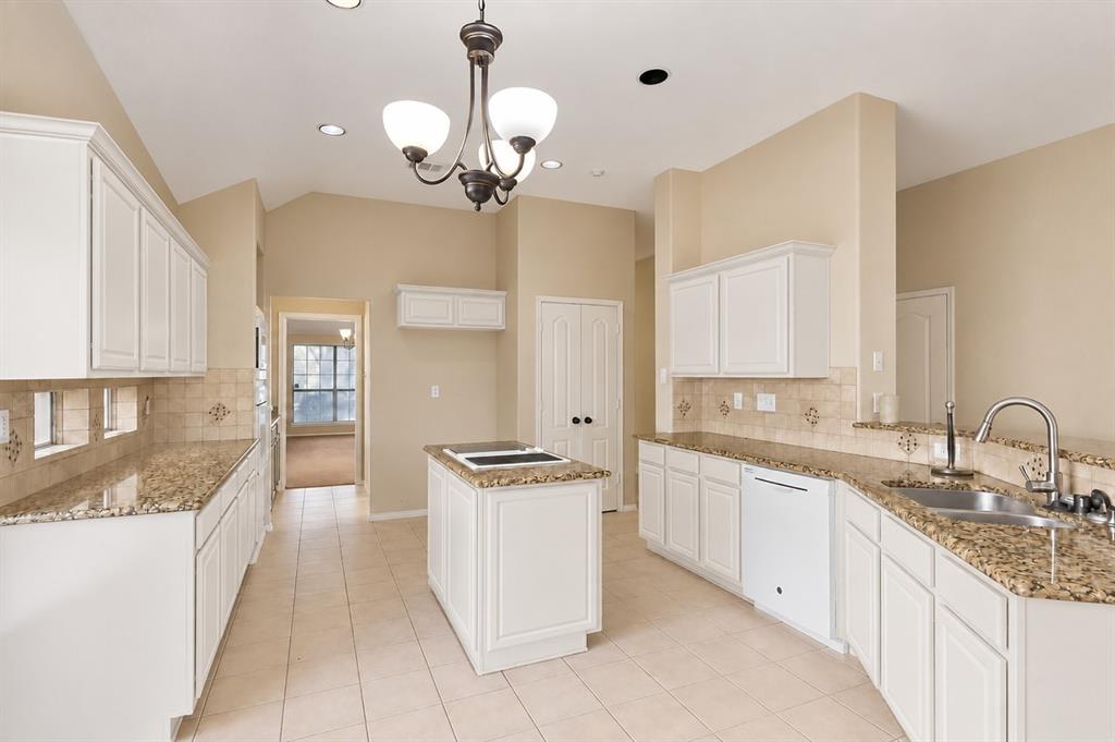 3812 Acacia Trail Property Photo 10
