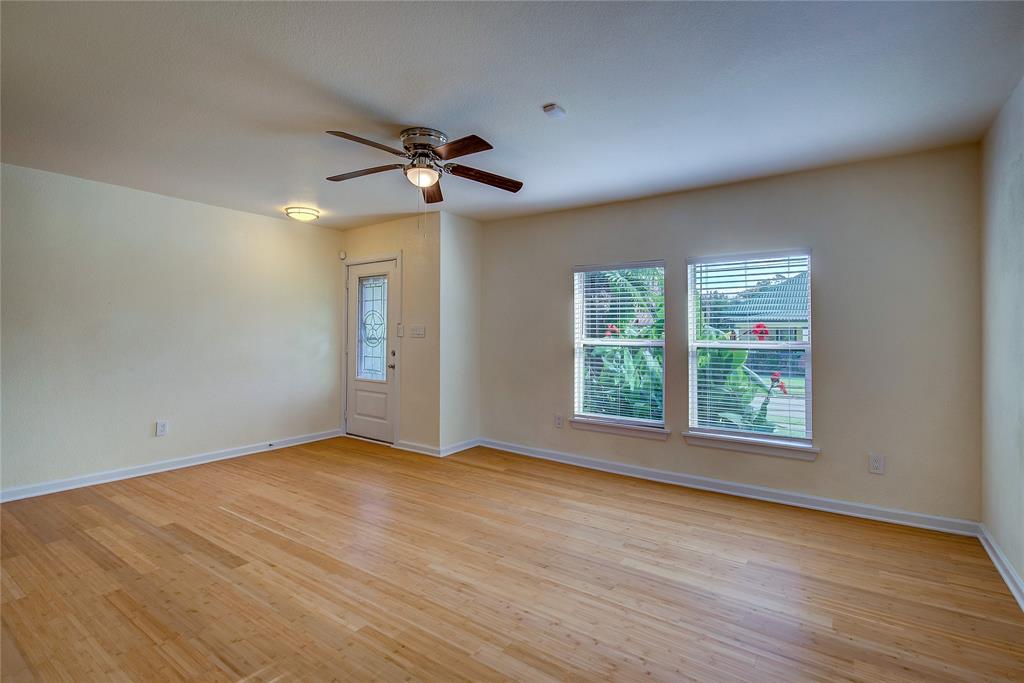 1918 Walworth Street Property Photo 10