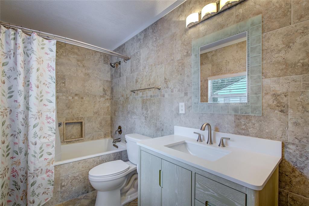 1918 Walworth Street Property Photo 21