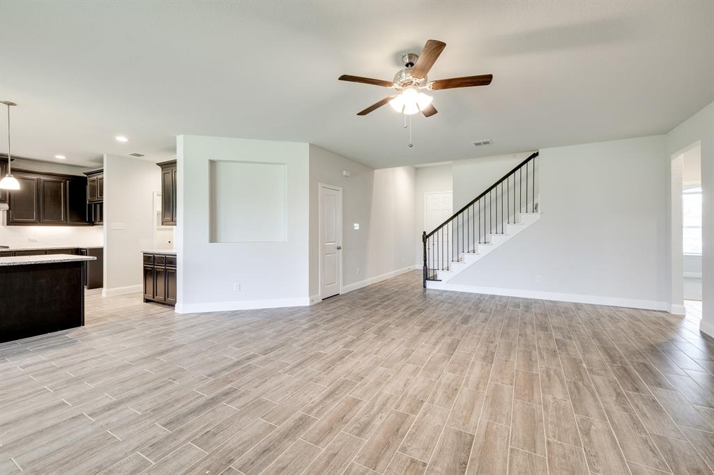 1216 Blanco Trail Property Photo 14