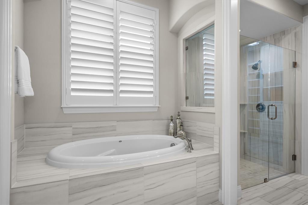 10801 Sycamore Falls Drive Property Photo 21